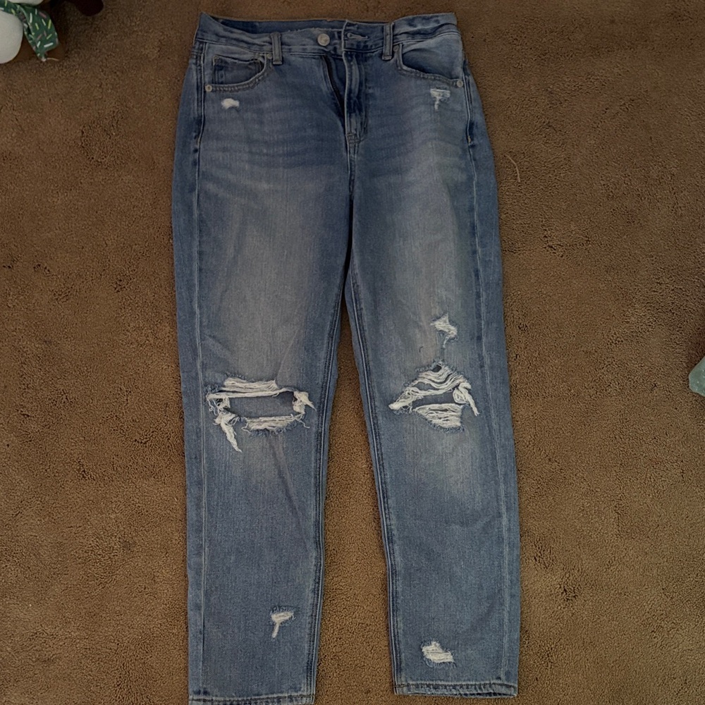 American Eagle Distressed Blue Jeans